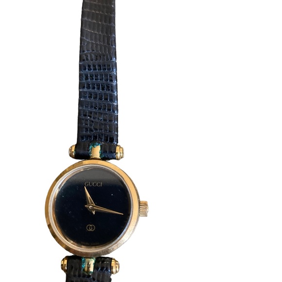 Vintage 1980s Gucci watch - Picture 5 of 5
